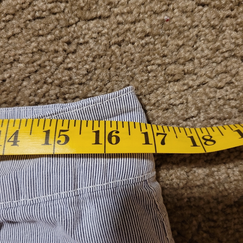 Women's Ubfree shorts, size 11, demin stripes - Picture 10 of 10
